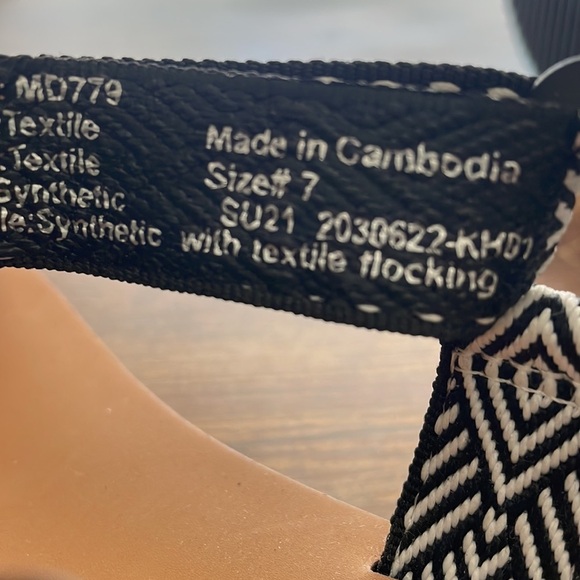 NEW MADEWELL The Re(sourced) Maggie Sandals - Picture 9 of 10